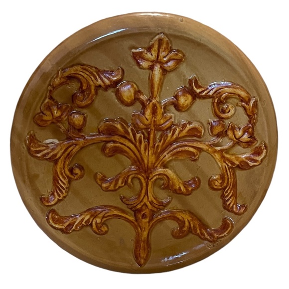 Set Of 2 Vintage 3D Medallion Ceramic Large Wall Hanging Decor Yellow Mustard - Picture 2 of 12